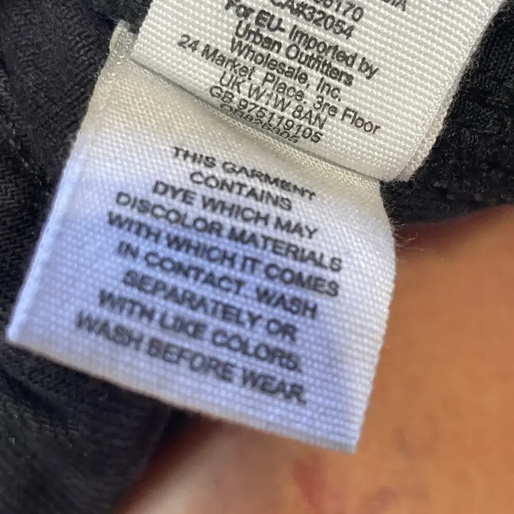 Free People We The Free Blk Denim Distressed Button Fly Mini Skirt size 25